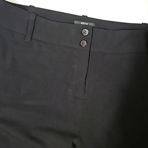 Style&co Woman crop pants Sz 16W black cuffed wide leg Stretch casual Travel - Picture 8 of 10